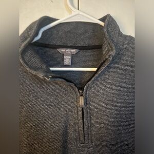 Men’s Van Heusen sweater